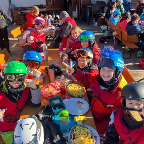Kinder beim Essen